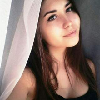 Mujer sencilla para pasarlo bien